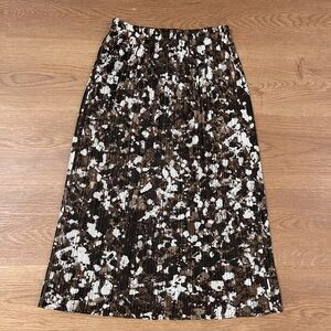 Vintage pleated midi skirt